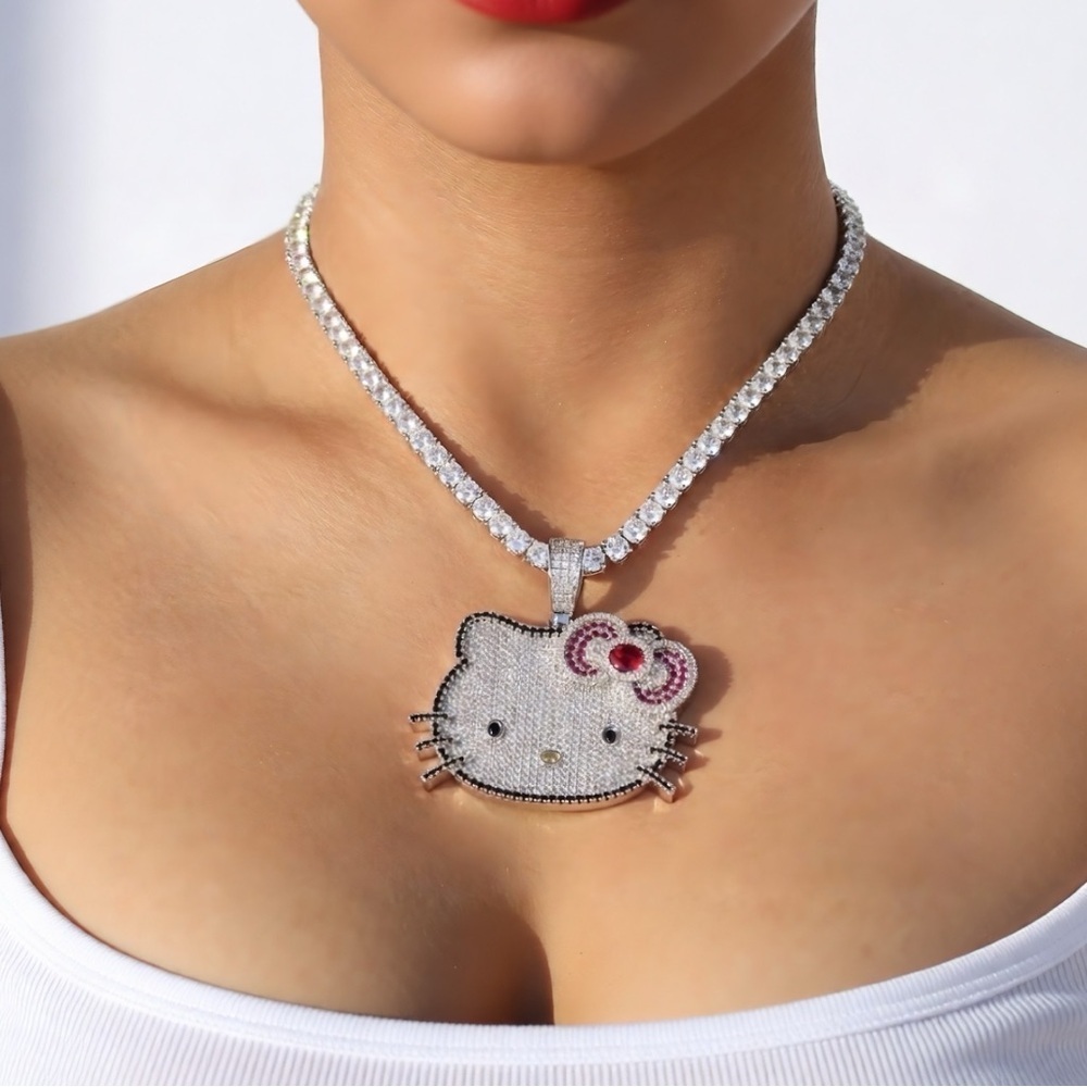 Hello Kitty Silver and Pink Pendant Necklace 16inch